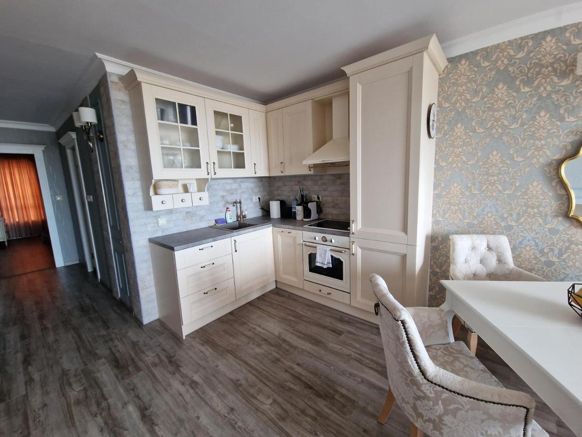 Fs Apartments - Wonderful Apartment A Step Away From The Sea Altın Kumlar Dış mekan fotoğraf