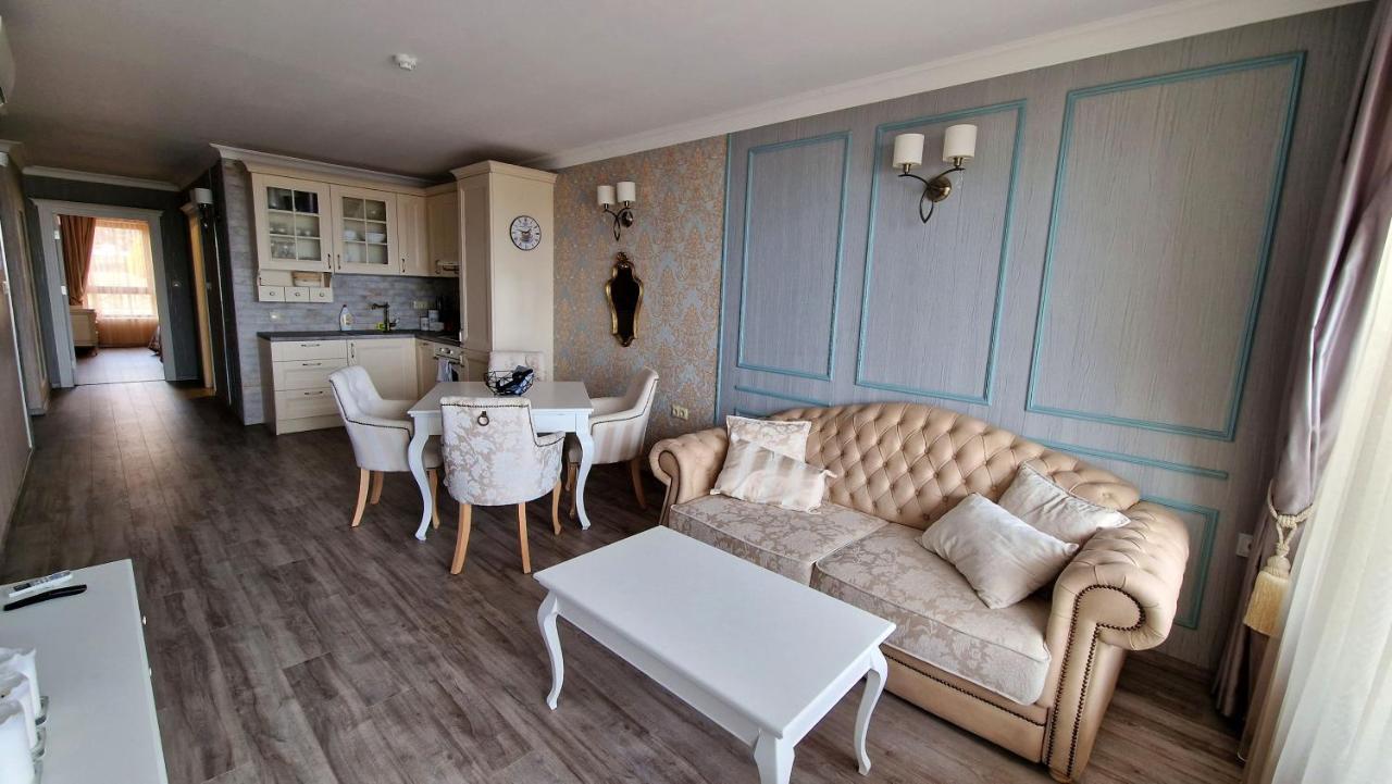Fs Apartments - Wonderful Apartment A Step Away From The Sea Altın Kumlar Dış mekan fotoğraf